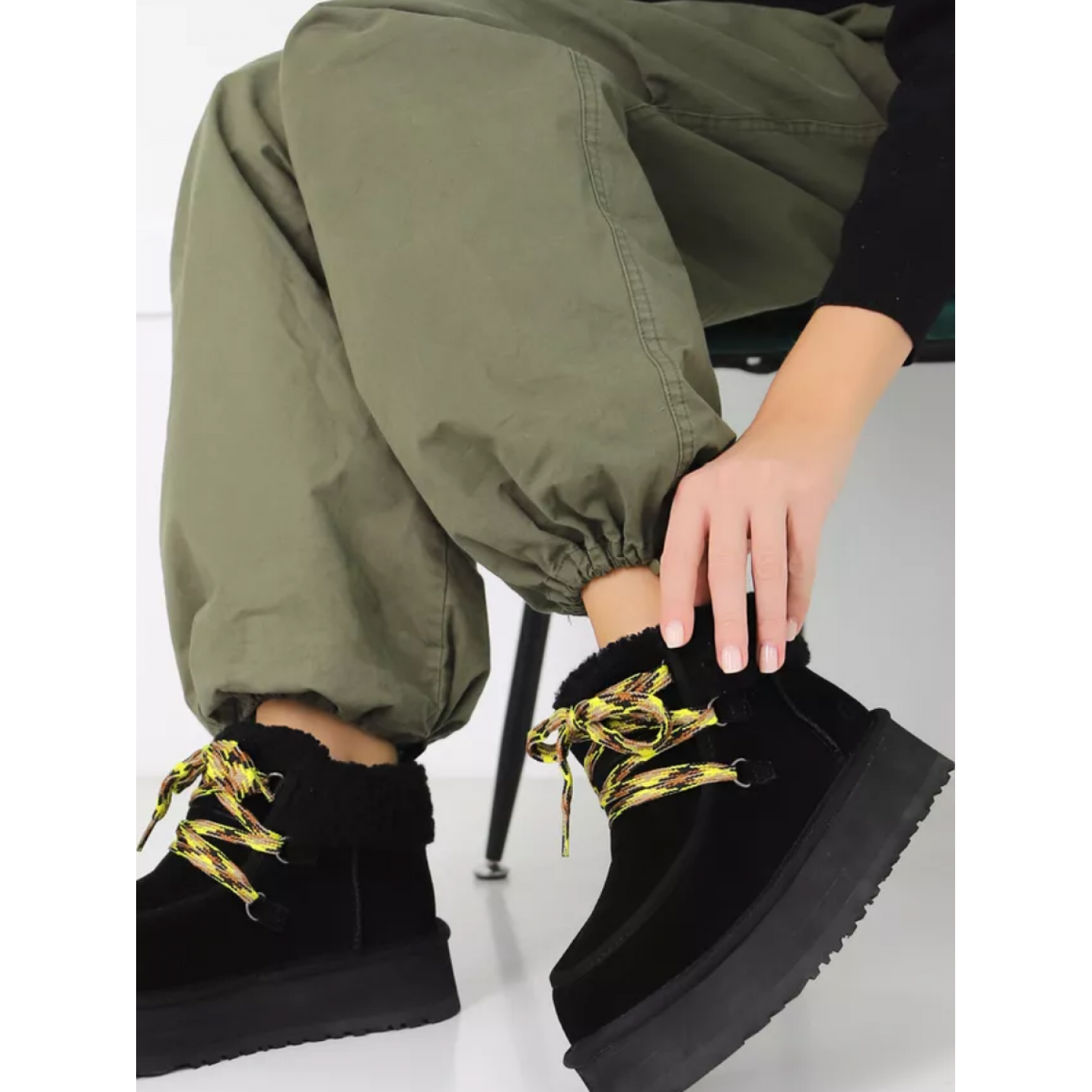 UGG Funkarra Cabin Cuff Black