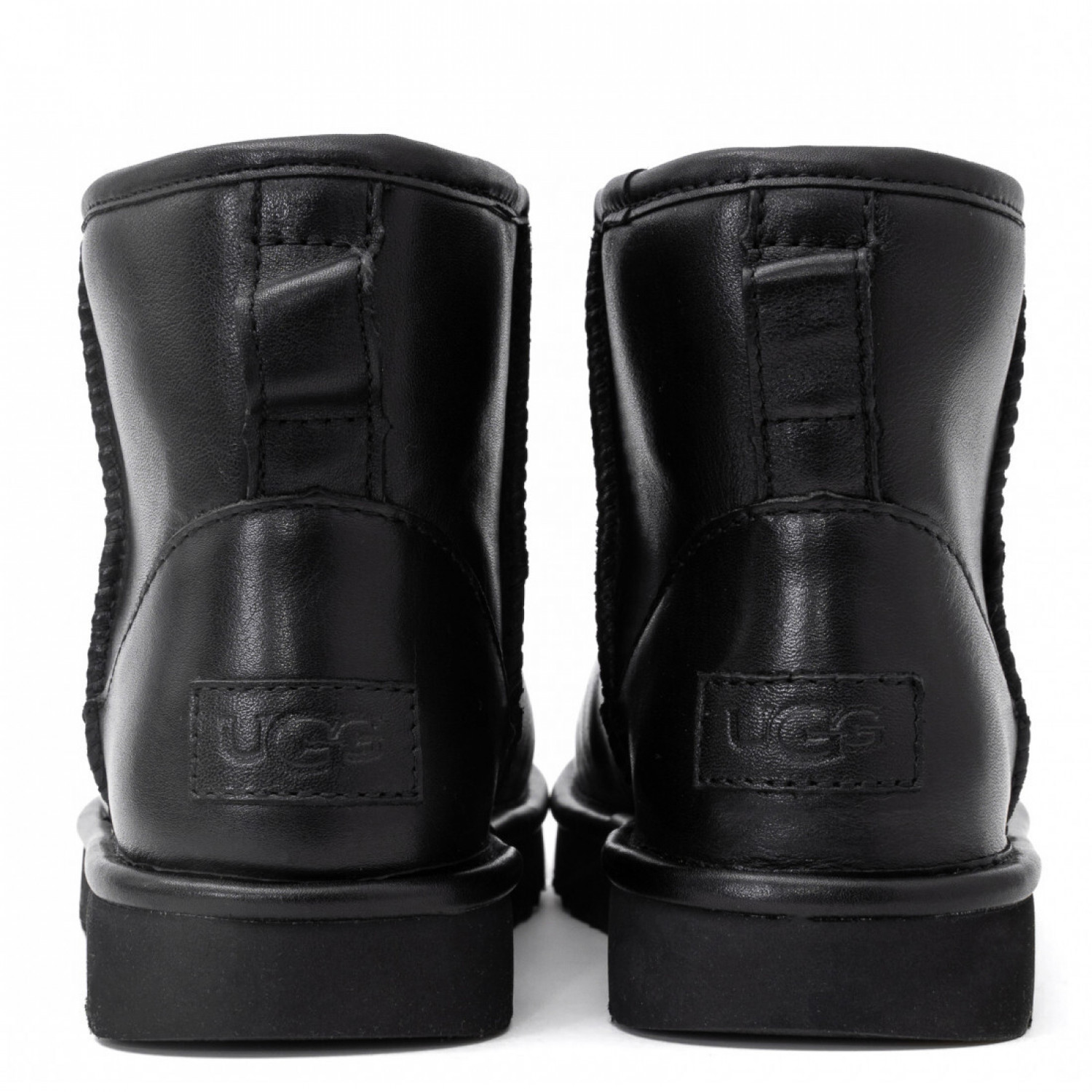 UGG Classic Mini Leather Black