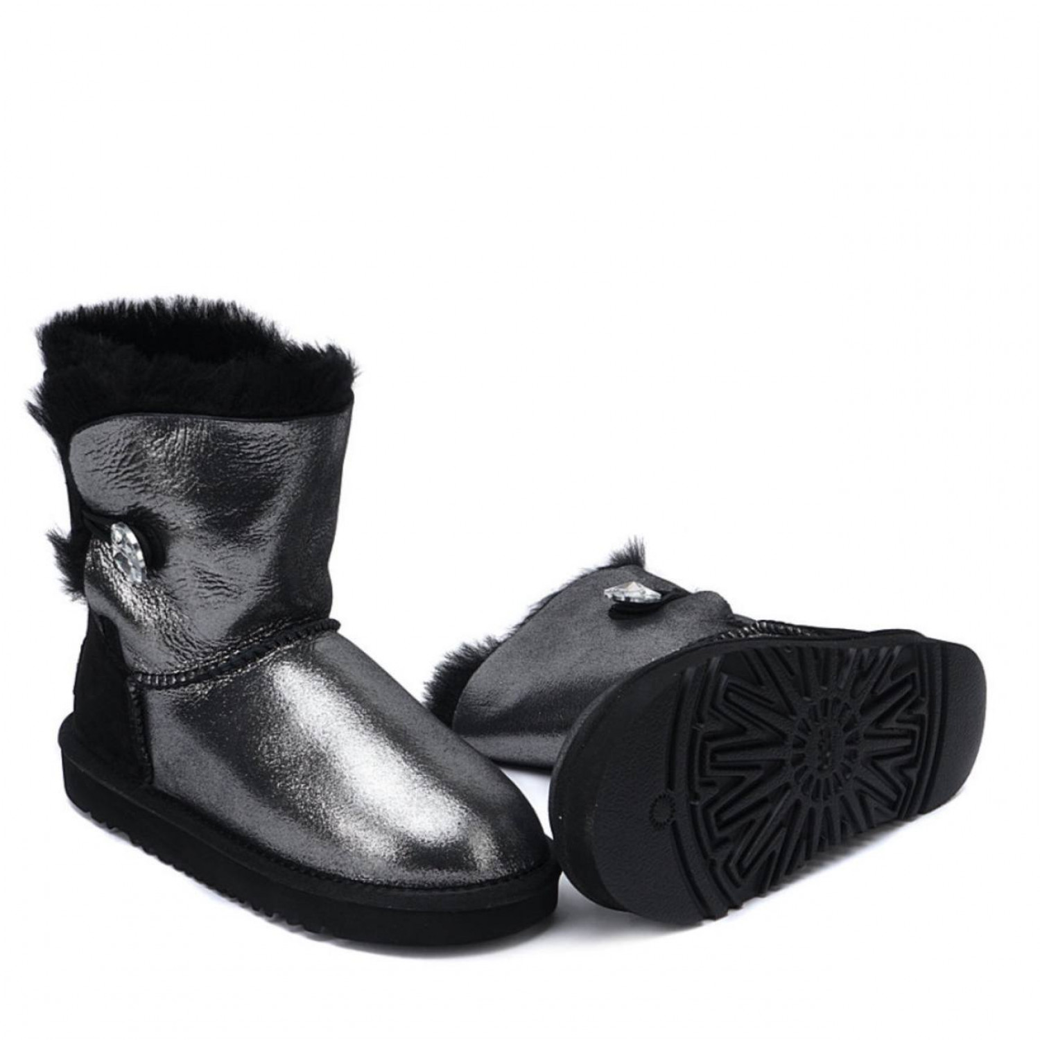 UGG Kids Bailey Button I Do Black 