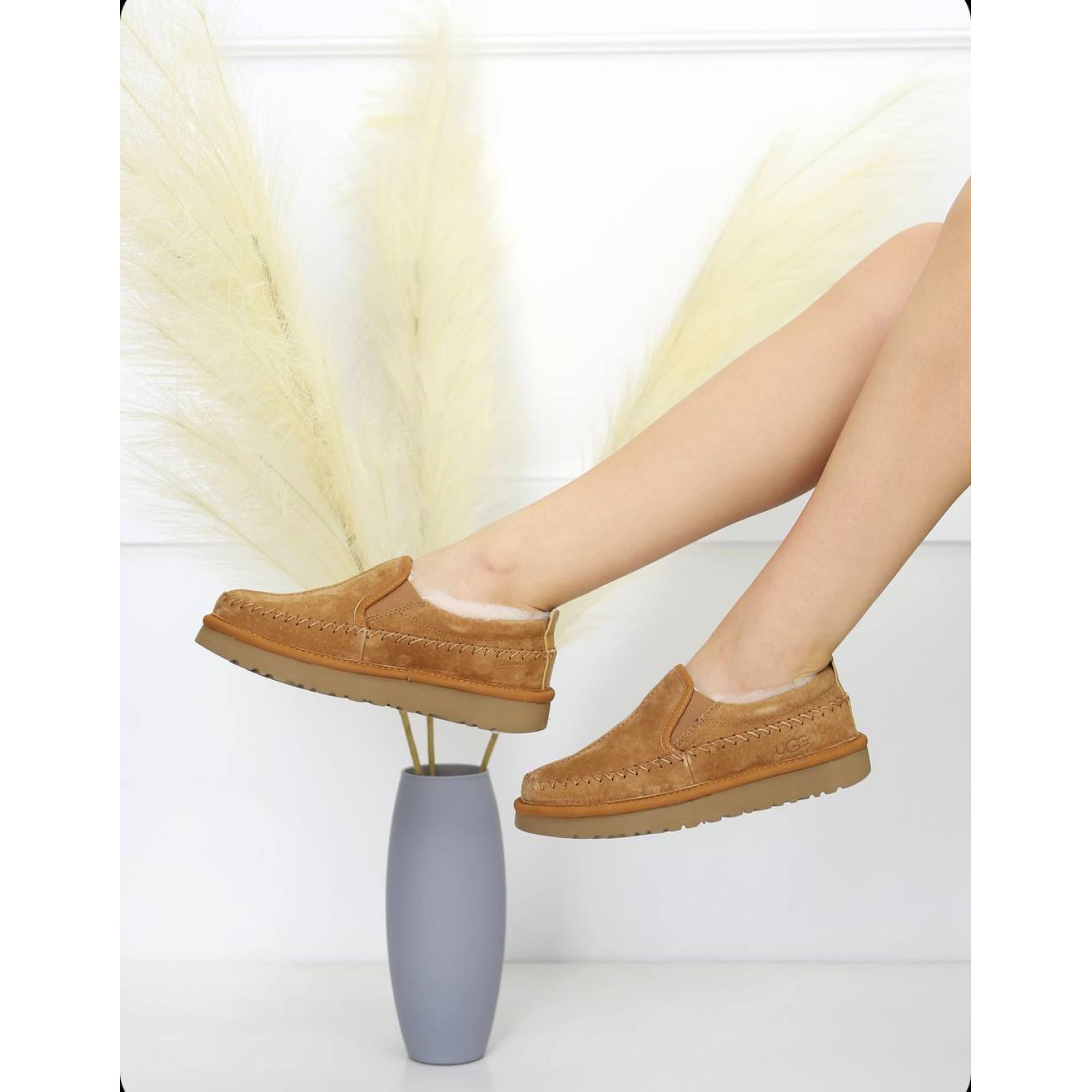 UGG Stitch Slip On Chestnut