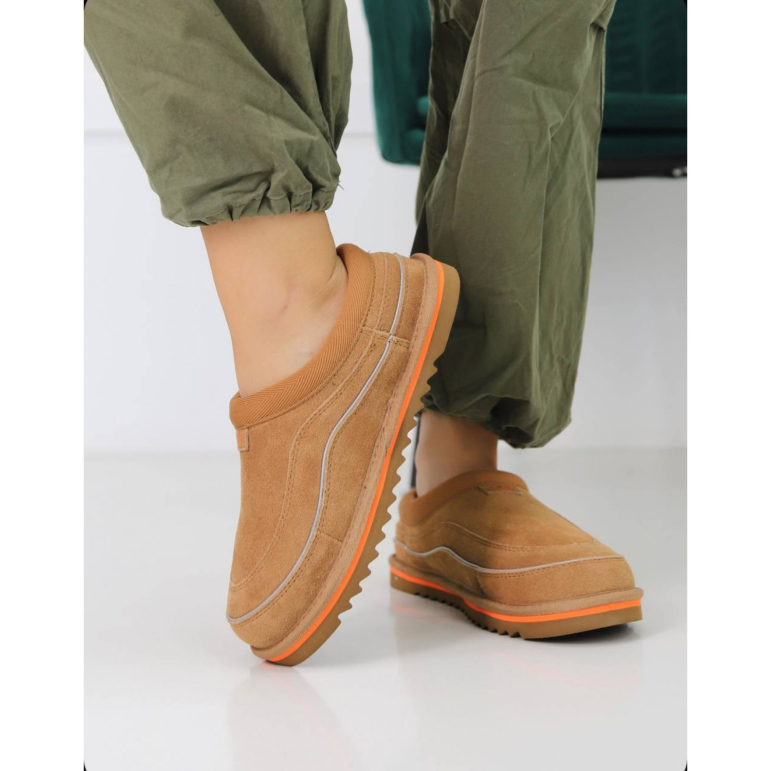 UGG Tasman Cali Wave Chestnut