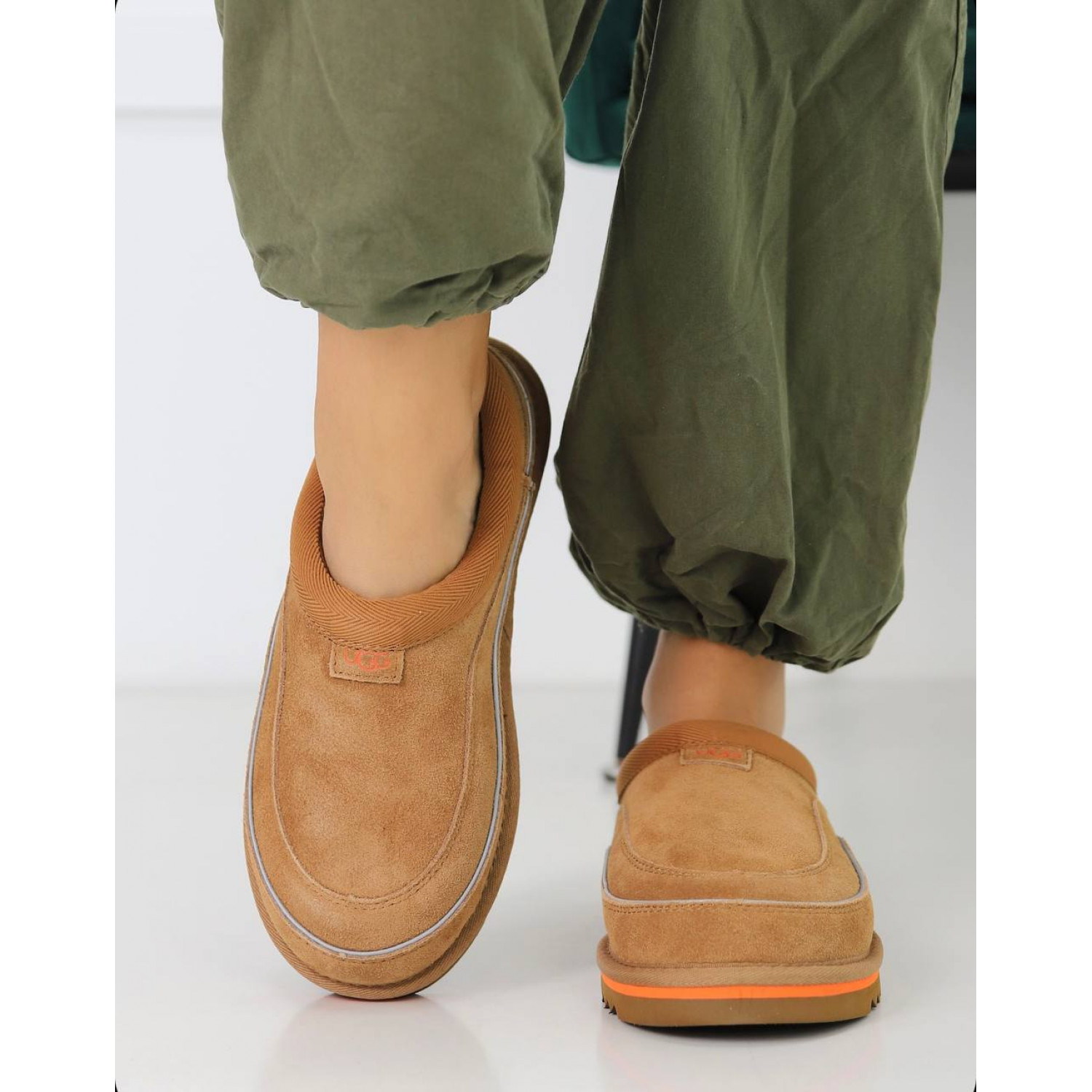 UGG Tasman Cali Wave Chestnut