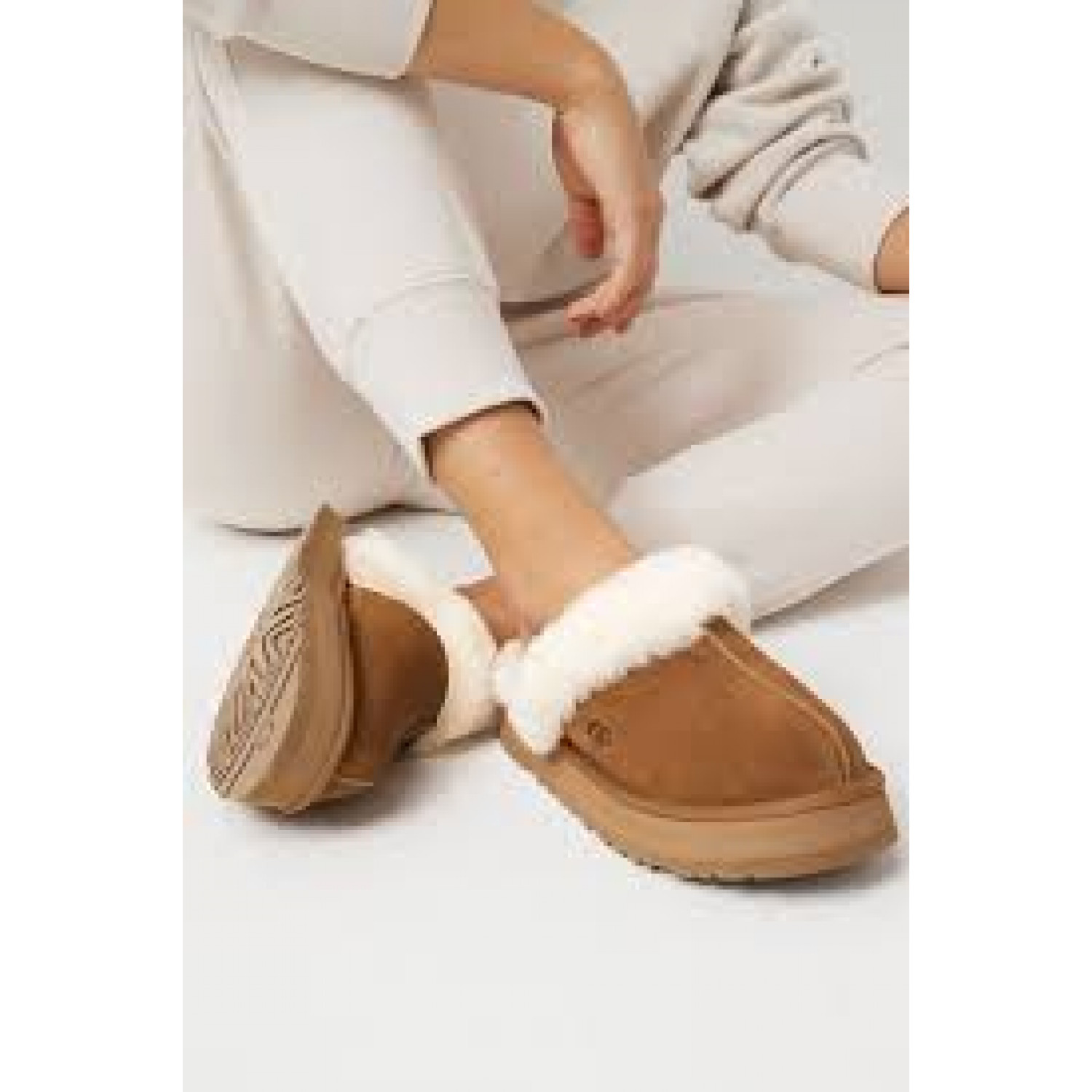 UGG Disquette Slipper Chestnut