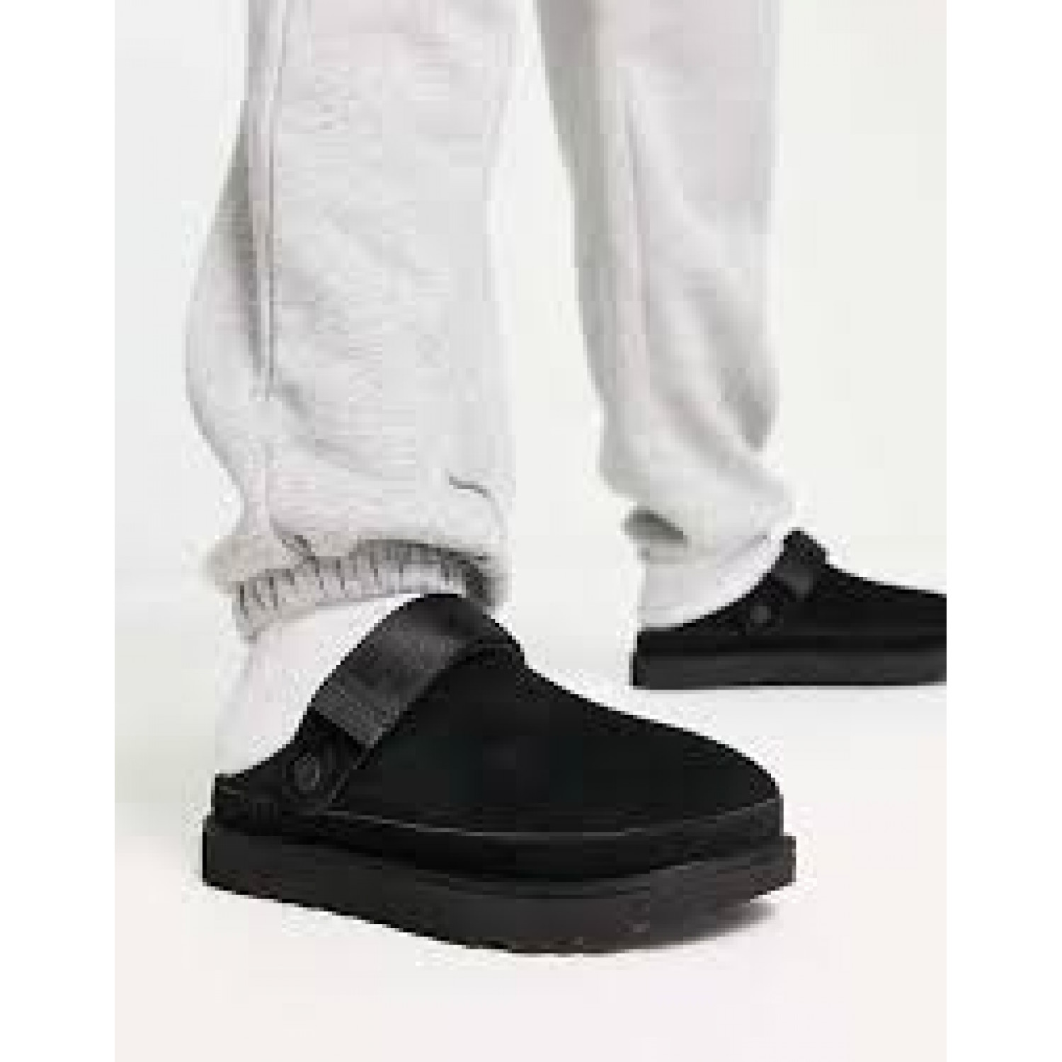 UGG Goldenstar Clog Black