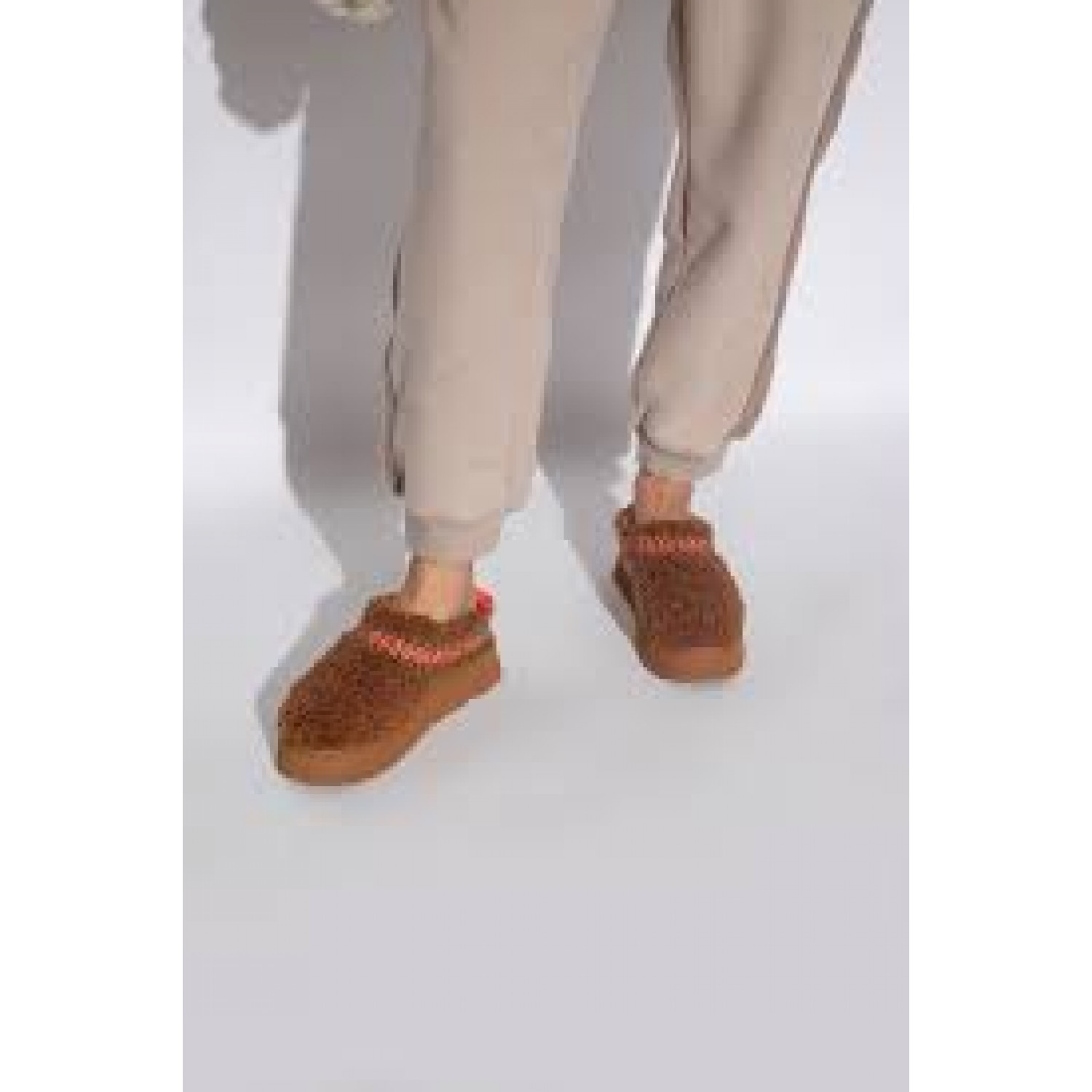 UGG Tazz Braid Hardwood