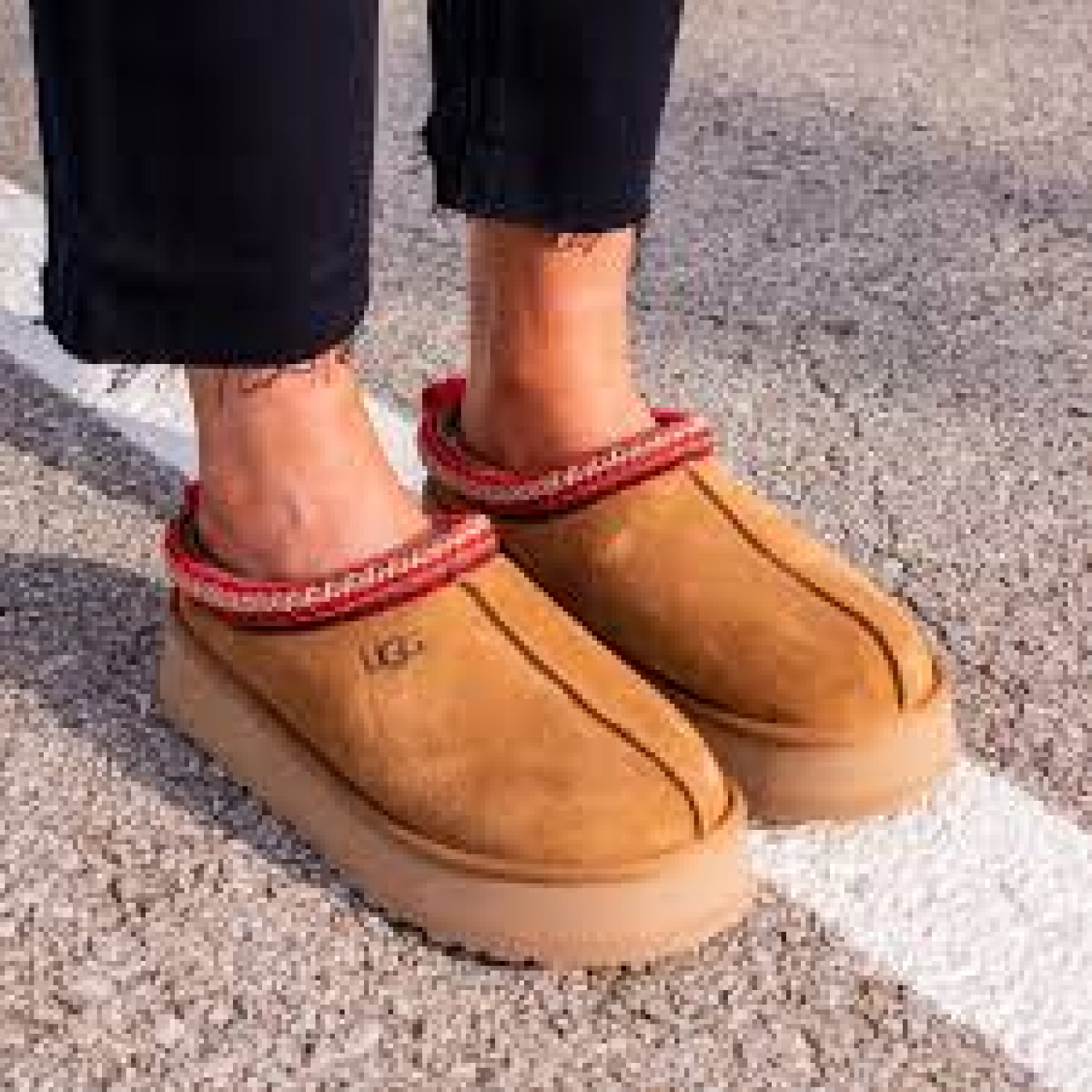 UGG Tazz Platform Chestnut