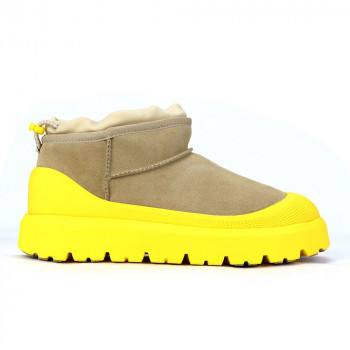 UGG Ultra Mini Hybrid Mustard